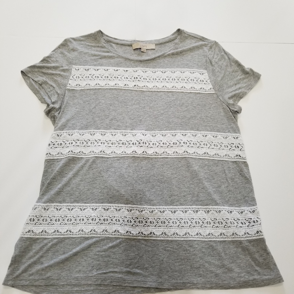Ann Taylor Loft🔴 Tee Shirt
